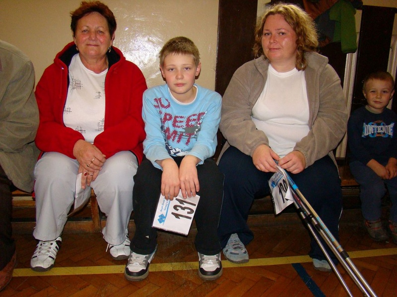 Zdjęcie w galerii na portalu naszwodzislaw.com: Nordic walking i nordic ploting w Radlinie wiadomości z regionu