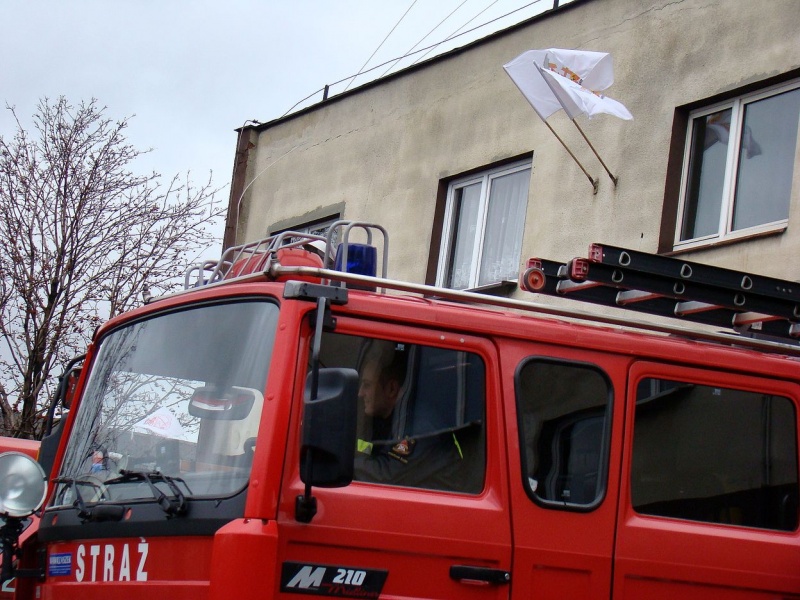 Zdjęcie w galerii na portalu naszwodzislaw.com: W samo południe zawyły syreny wiadomości z regionu