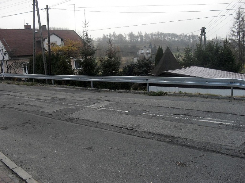 Zdjęcie w galerii na portalu naszwodzislaw.com: Bezpieczniej na Karola Miarki wiadomości z regionu