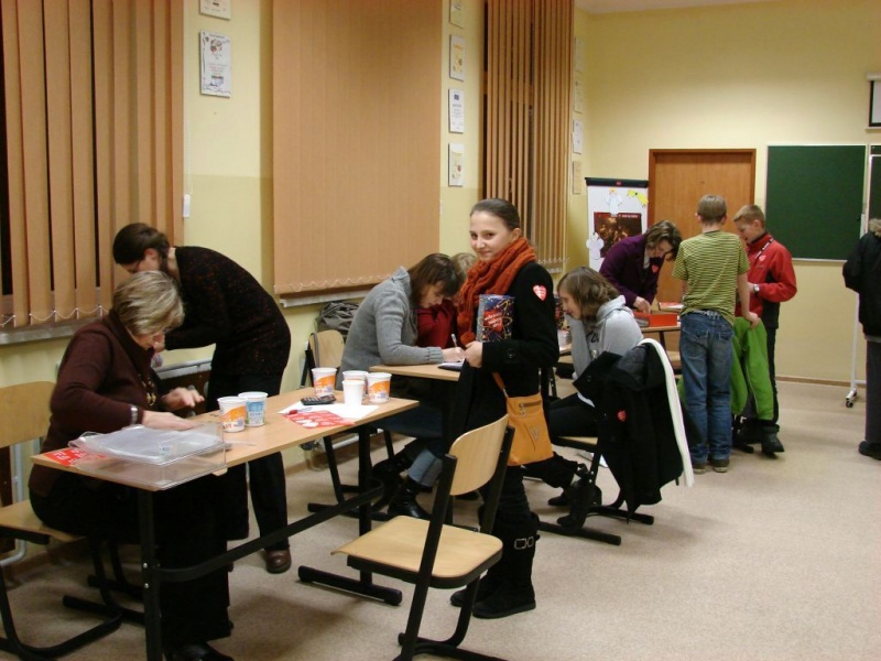 Zdjęcie w galerii na portalu naszwodzislaw.com: Czyżowicki sztab zebrał prawie 13 tys. zł wiadomości z regionu