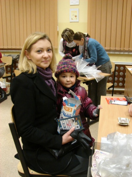 Zdjęcie w galerii na portalu naszwodzislaw.com: Czyżowicki sztab zebrał prawie 13 tys. zł wiadomości z regionu