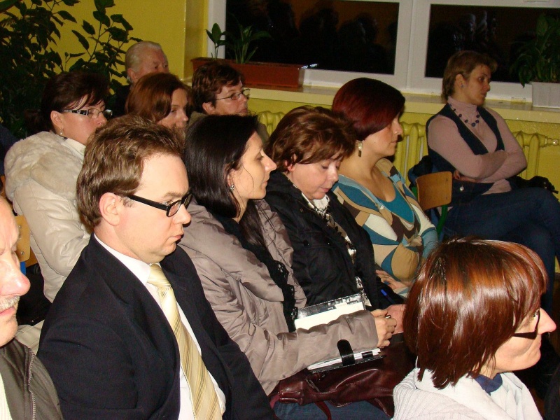 Zdjęcie w galerii na portalu naszwodzislaw.com: Mieszkańcy Jedłownika o skrzyżowaniach wiadomości z regionu