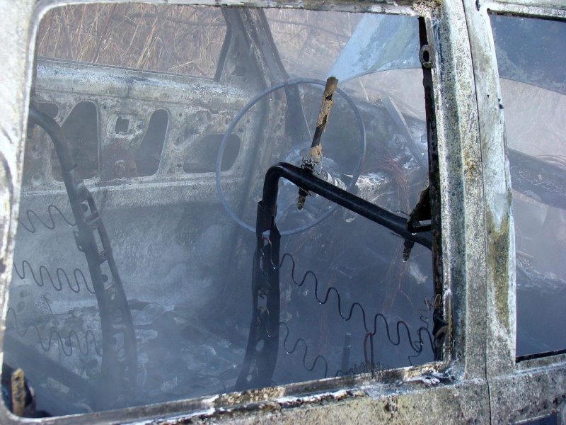 Zdjęcie w galerii na portalu naszwodzislaw.com: Cinquacento doszczętnie spłonęło wiadomości z regionu