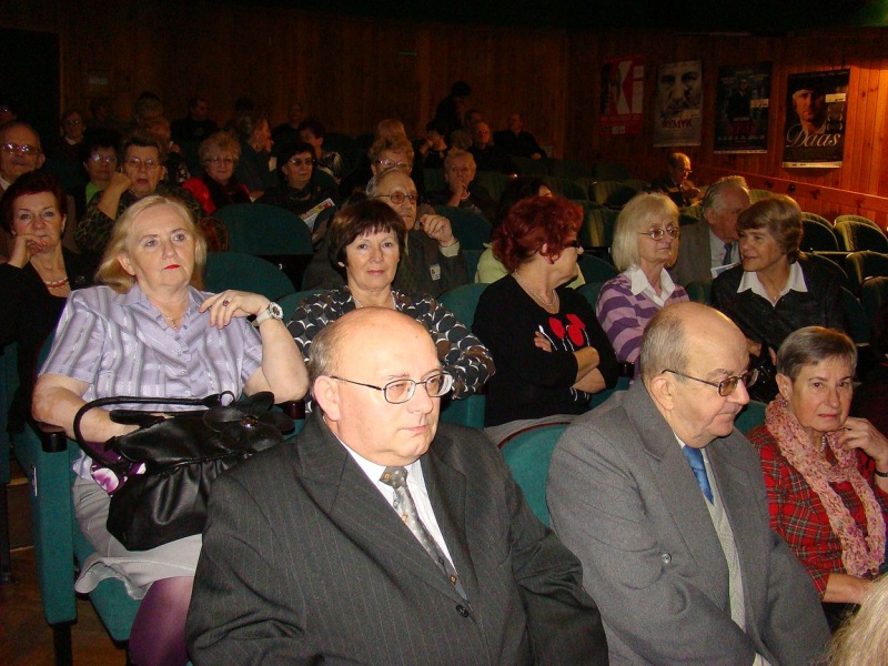 Zdjęcie w galerii na portalu naszwodzislaw.com: Seniorzy wrzucili inny bieg wiadomości z regionu