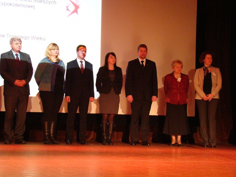 Zdjęcie w galerii na portalu naszwodzislaw.com: Seniorzy wrzucili inny bieg wiadomości z regionu