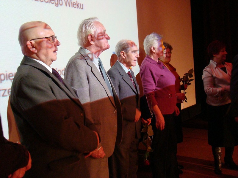 Zdjęcie w galerii na portalu naszwodzislaw.com: Seniorzy wrzucili inny bieg wiadomości z regionu