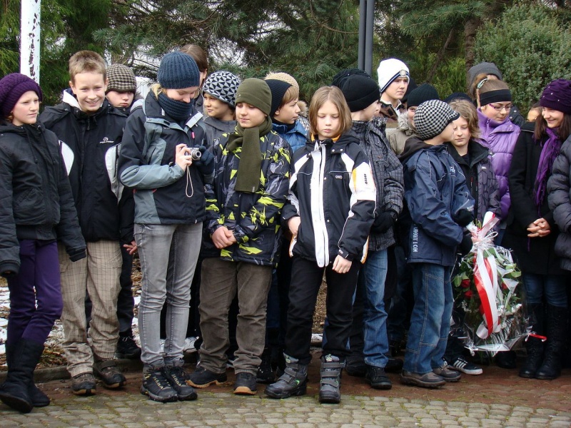 Zdjęcie w galerii na portalu naszwodzislaw.com: Nasze pokolenie wymiera wiadomości z regionu