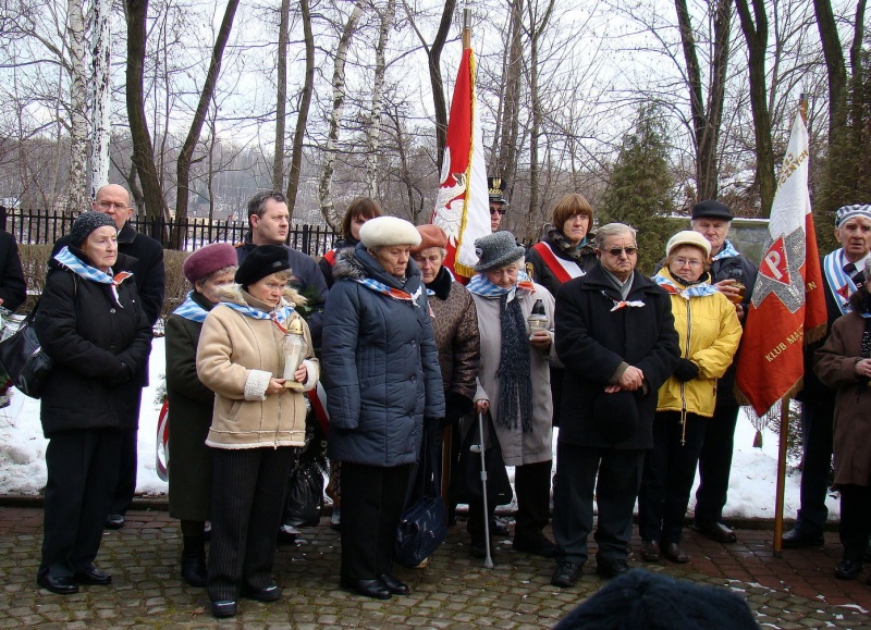 Zdjęcie w galerii na portalu naszwodzislaw.com: Nasze pokolenie wymiera wiadomości z regionu