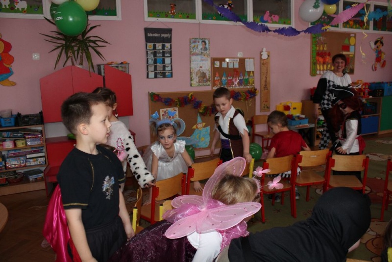 Zdjęcie w galerii na portalu naszwodzislaw.com: Bal w przedszkolu w Lubomi wiadomości z regionu