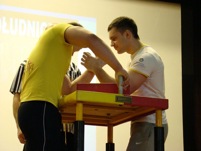 Zdjęcie w galerii na portalu naszwodzislaw.com: Silnoręcy zjechali do Wodzisławia wiadomości z regionu