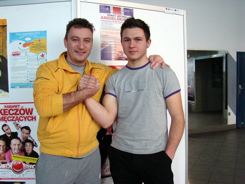 Zdjęcie w galerii na portalu naszwodzislaw.com: Silnoręcy zjechali do Wodzisławia wiadomości z regionu