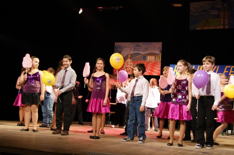 Zdjęcie w galerii na portalu naszwodzislaw.com: Radlin - moje miasto. Widowisko SP 4 wiadomości z regionu