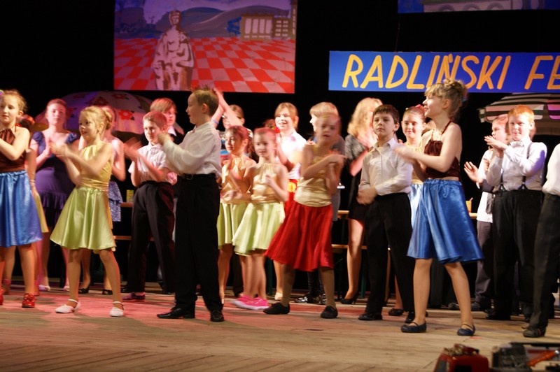 Zdjęcie w galerii na portalu naszwodzislaw.com: Radlin - moje miasto. Widowisko SP 4 wiadomości z regionu