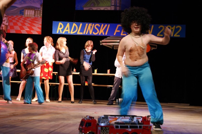 Zdjęcie w galerii na portalu naszwodzislaw.com: Radlin - moje miasto. Widowisko SP 4 wiadomości z regionu