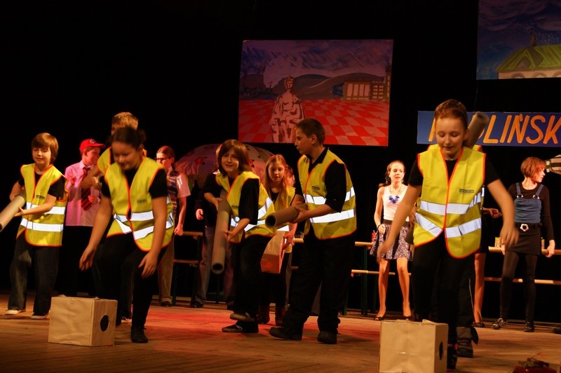 Zdjęcie w galerii na portalu naszwodzislaw.com: Radlin - moje miasto. Widowisko SP 4 wiadomości z regionu