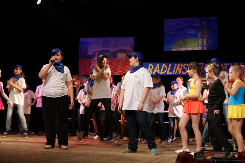 Zdjęcie w galerii na portalu naszwodzislaw.com: Radlin - moje miasto. Widowisko SP 4 wiadomości z regionu