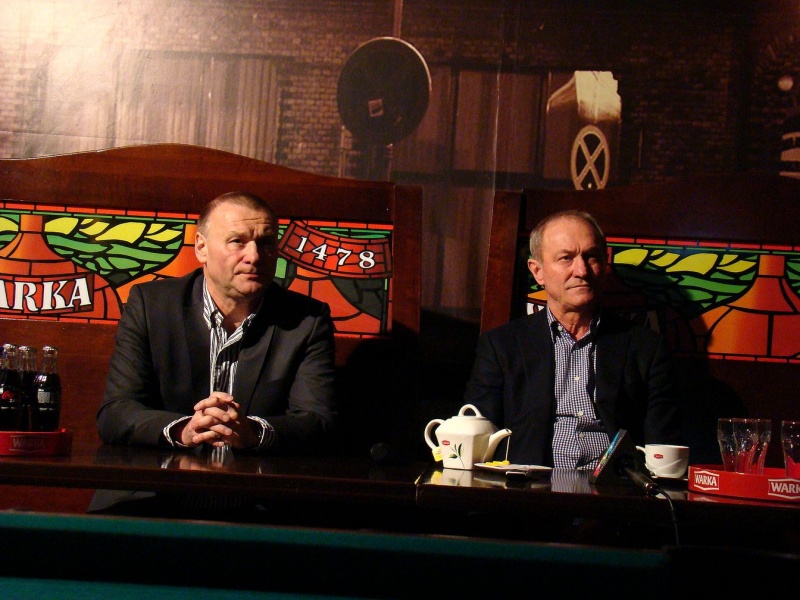 Zdjęcie w galerii na portalu naszwodzislaw.com: Trener Smuda dobrze czuje się na Śląsku wiadomości z regionu