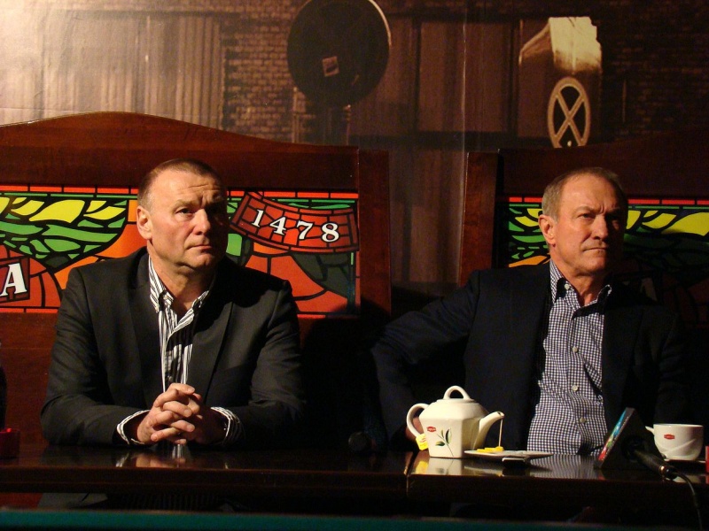 Zdjęcie w galerii na portalu naszwodzislaw.com: Trener Smuda dobrze czuje się na Śląsku wiadomości z regionu