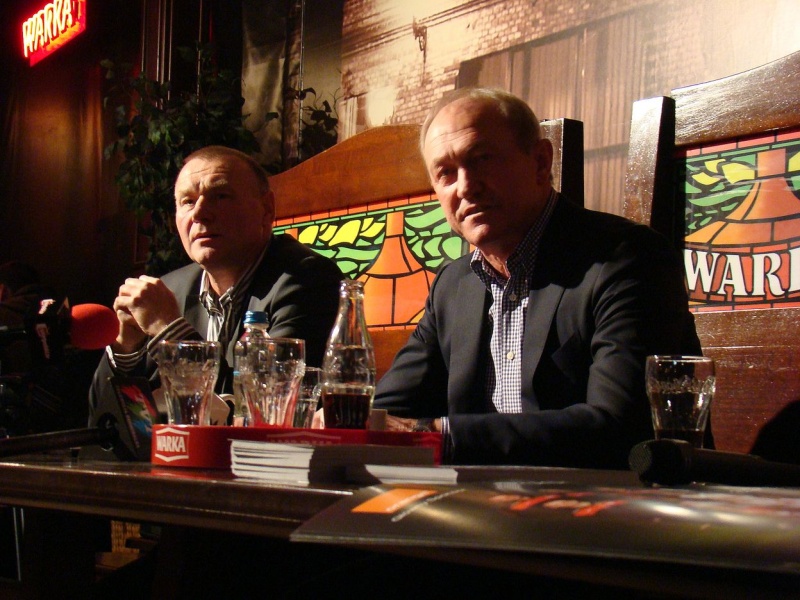 Zdjęcie w galerii na portalu naszwodzislaw.com: Trener Smuda dobrze czuje się na Śląsku wiadomości z regionu