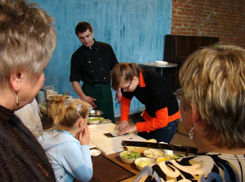 Zdjęcie w galerii na portalu naszwodzislaw.com: Odkrywali magię Japonii wiadomości z regionu