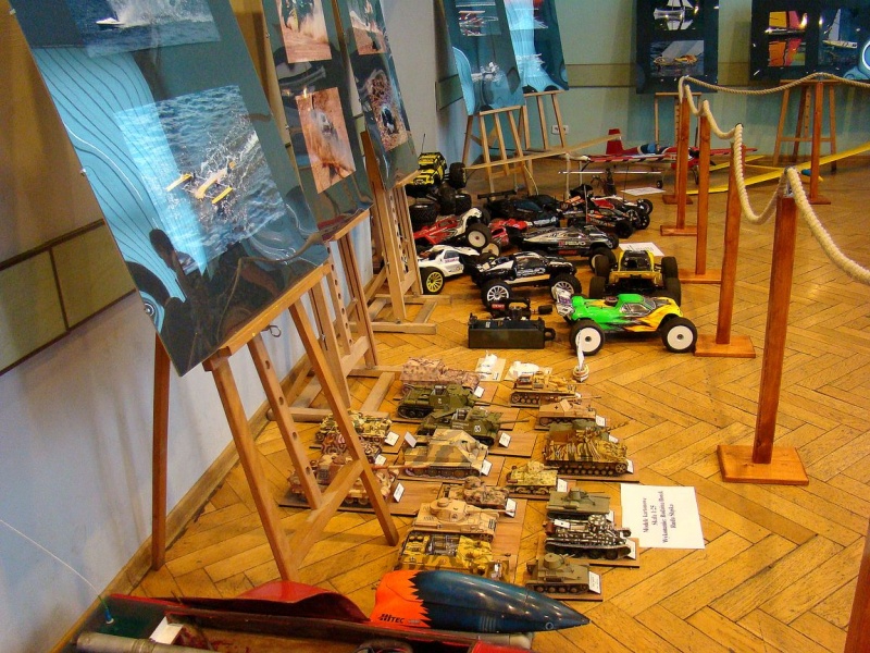 Zdjęcie w galerii na portalu naszwodzislaw.com: Model jak z Czasu honoru wiadomości z regionu