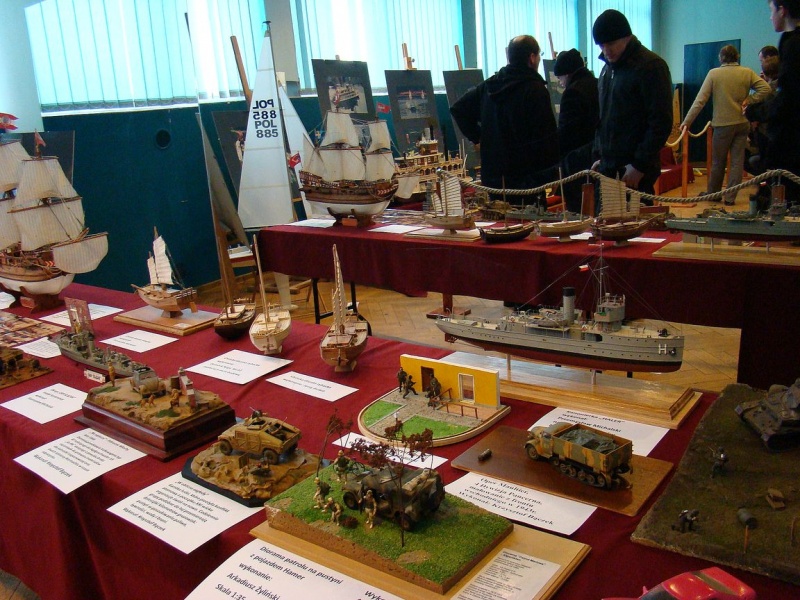 Zdjęcie w galerii na portalu naszwodzislaw.com: Model jak z Czasu honoru wiadomości z regionu