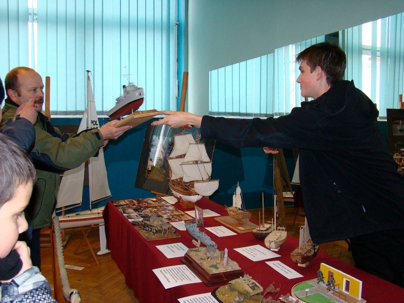 Zdjęcie w galerii na portalu naszwodzislaw.com: Model jak z Czasu honoru wiadomości z regionu