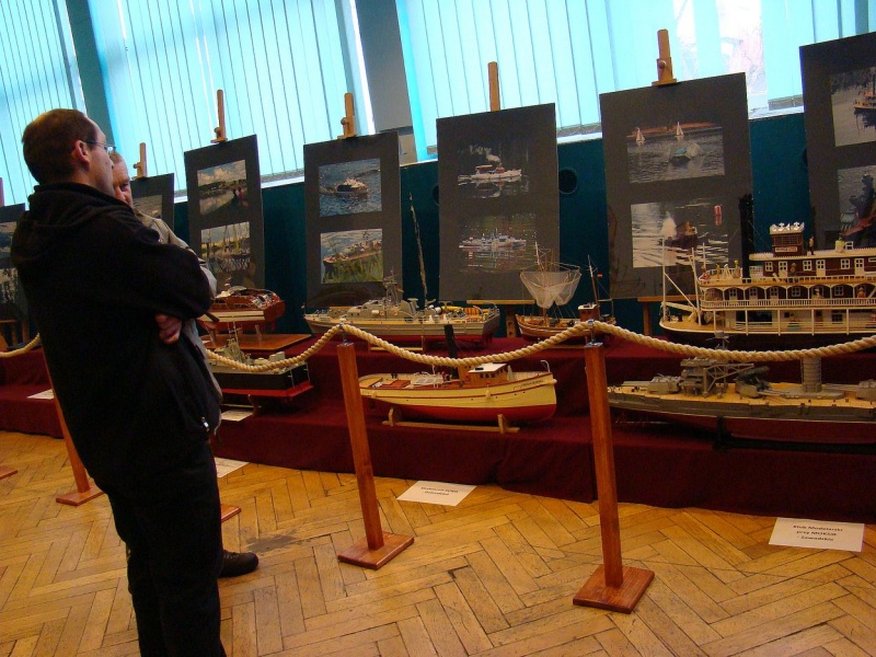 Zdjęcie w galerii na portalu naszwodzislaw.com: Model jak z Czasu honoru wiadomości z regionu