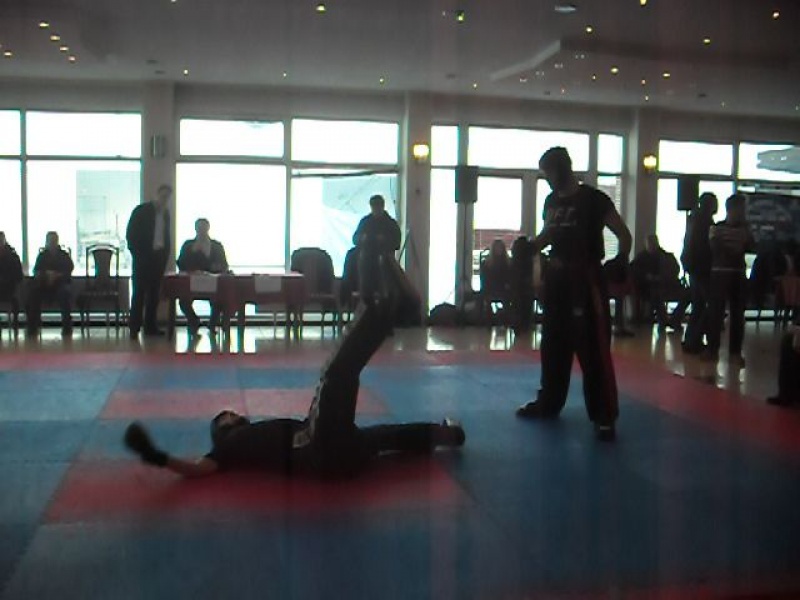 Zdjęcie w galerii na portalu naszwodzislaw.com: Witek zwycięża w Bośni i Hercegowinie wiadomości z regionu