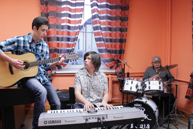 Zdjęcie w galerii na portalu naszwodzislaw.com: Otwarcie klubu w Lubomi wiadomości z regionu