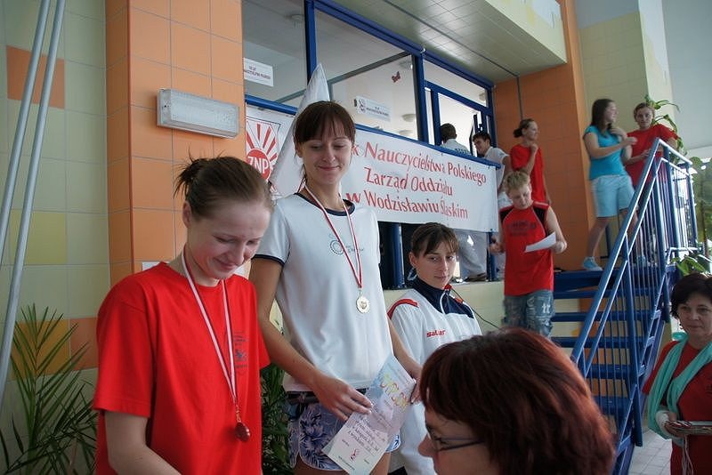 Zdjęcie w galerii na portalu naszwodzislaw.com: Mityng pływacki nauczycieli w Radlinie wiadomości z regionu