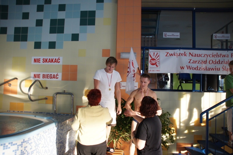 Zdjęcie w galerii na portalu naszwodzislaw.com: Mityng pływacki nauczycieli w Radlinie wiadomości z regionu