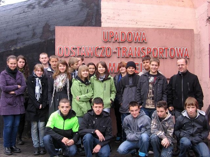 Zdjęcie w galerii na portalu naszwodzislaw.com: Tydzień kariery zakończył się maratonem wiadomości z regionu