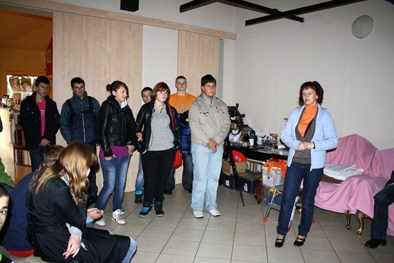 Zdjęcie w galerii na portalu naszwodzislaw.com: Tydzień kariery zakończył się maratonem wiadomości z regionu