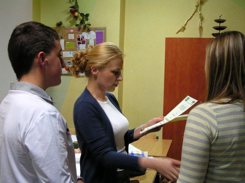 Zdjęcie w galerii na portalu naszwodzislaw.com: Tydzień kariery zakończył się maratonem wiadomości z regionu