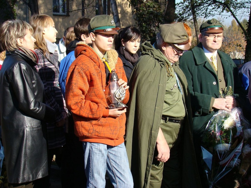 Zdjęcie w galerii na portalu naszwodzislaw.com: Ocalony od ZAPOMNIENIA wiadomości z regionu