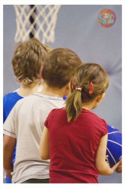 Zdjęcie w galerii na portalu naszwodzislaw.com: Pozwól dziecku na Aktywność wiadomości z regionu