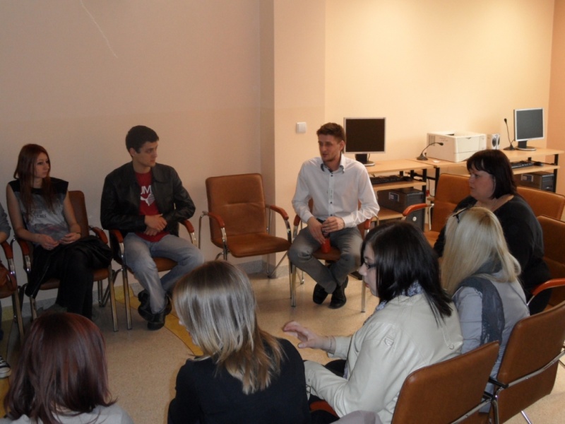 Zdjęcie w galerii na portalu naszwodzislaw.com: Poradnia po raz trzeci otworzyła podwoje wiadomości z regionu