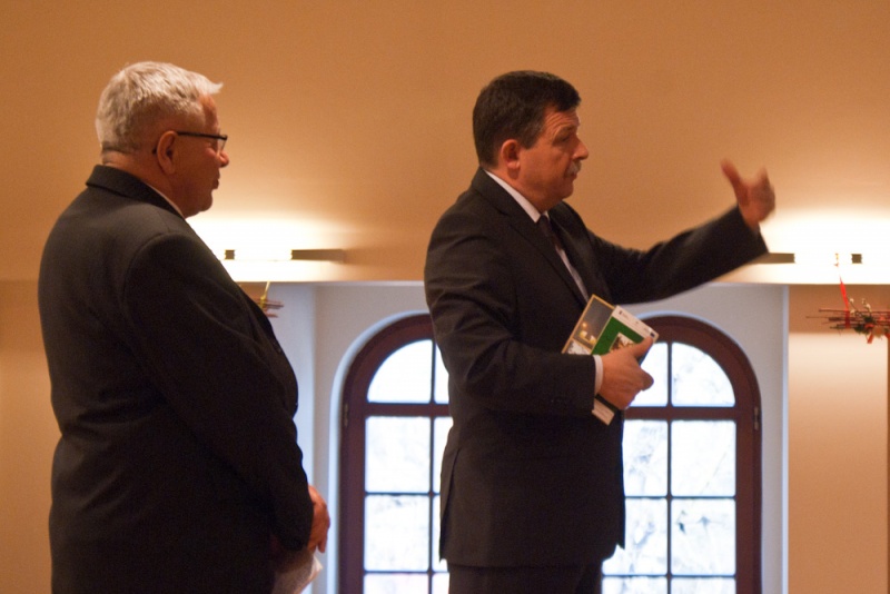 Zdjęcie w galerii na portalu naszwodzislaw.com: Nasi trenerzy odebrali licencje wiadomości z regionu