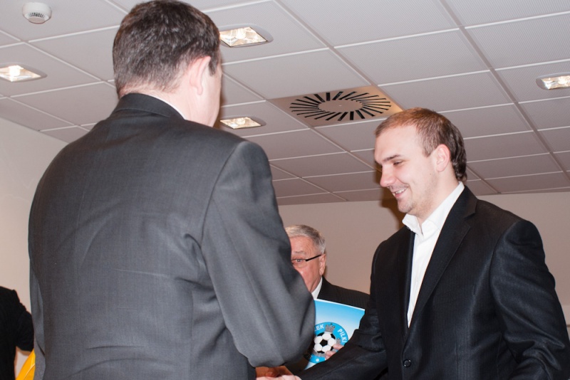 Zdjęcie w galerii na portalu naszwodzislaw.com: Nasi trenerzy odebrali licencje wiadomości z regionu