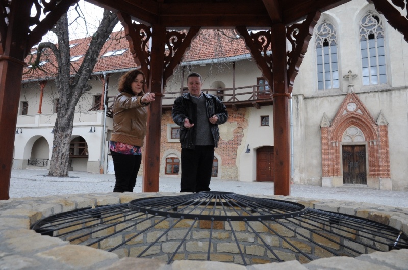 Zdjęcie w galerii na portalu naszwodzislaw.com: Studnia szczęścia i plan na weekend wiadomości z regionu