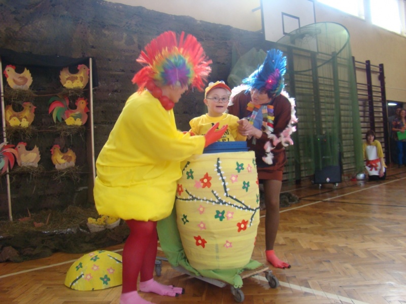 Zdjęcie w galerii na portalu naszwodzislaw.com: Poszukiwania wielkanocnego zająca i jaja wiadomości z regionu