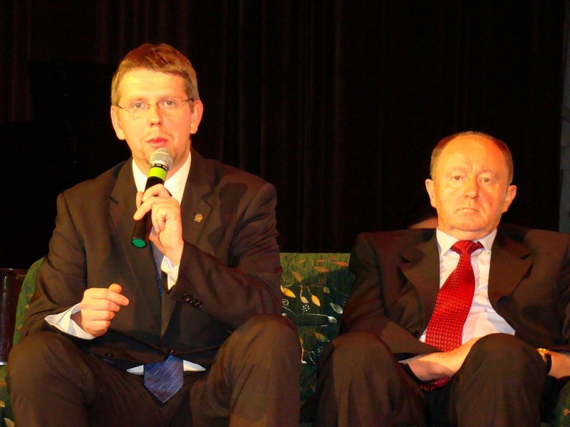 Zdjęcie w galerii na portalu naszwodzislaw.com: Gowin: o taką politykę chodzi Antkowi, Ryśkowi i mnie wiadomości z regionu