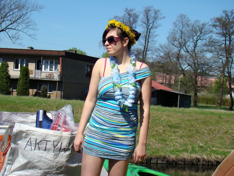 Zdjęcie w galerii na portalu naszwodzislaw.com: Neptun i Wiosenki na otwarciu Rudy wiadomości z regionu