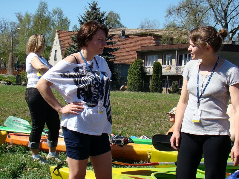 Zdjęcie w galerii na portalu naszwodzislaw.com: Neptun i Wiosenki na otwarciu Rudy wiadomości z regionu