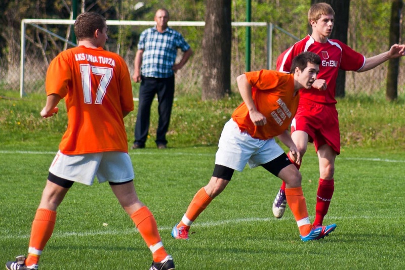 Zdjęcie w galerii na portalu naszwodzislaw.com: Turza wywozi punkty z Krzanowic wiadomości z regionu