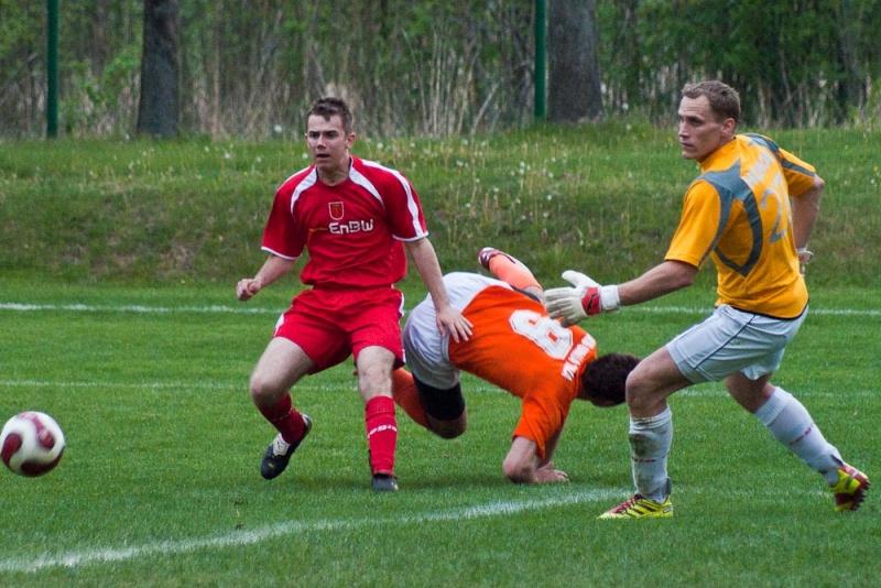 Zdjęcie w galerii na portalu naszwodzislaw.com: Turza wywozi punkty z Krzanowic wiadomości z regionu