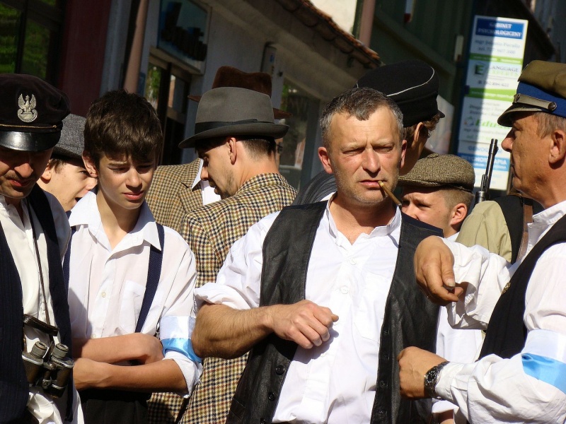 Zdjęcie w galerii na portalu naszwodzislaw.com: Rekonstruktorzy z Wodzisławia na deptaku wiadomości z regionu