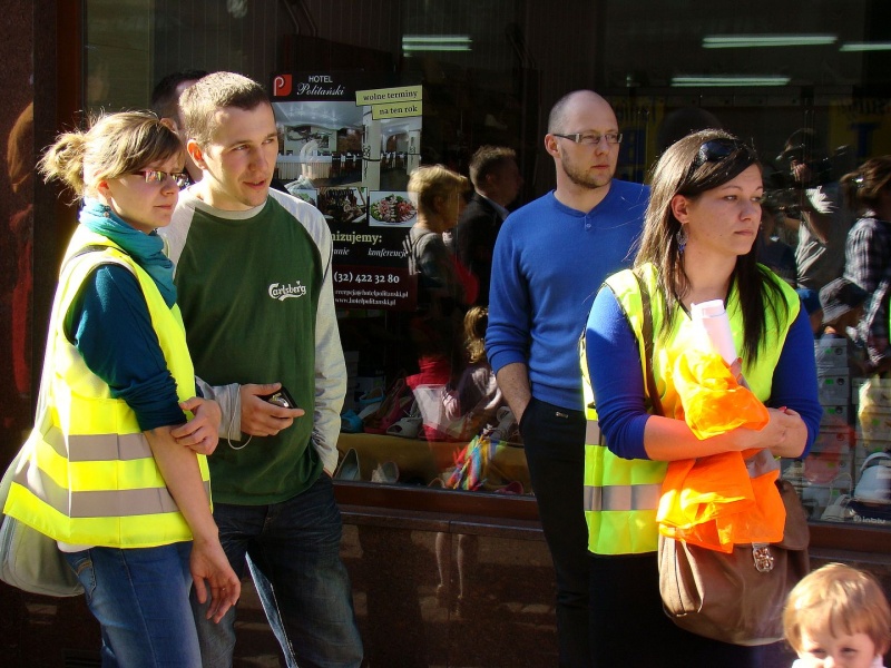 Zdjęcie w galerii na portalu naszwodzislaw.com: Rekonstruktorzy z Wodzisławia na deptaku wiadomości z regionu