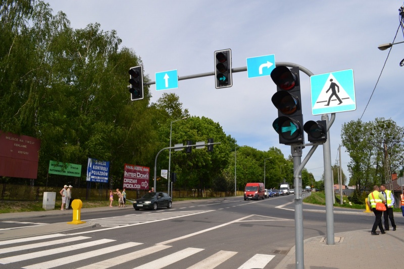 Zdjęcie w galerii na portalu naszwodzislaw.com: Nowy wiadukt już przejezdny wiadomości z regionu